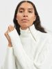 VILA gebreide kabeltrui VIFLINKA van gerecycled polyester wit online kopen